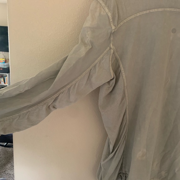 Lululemon acid wash zip up jacket - Picture 7 of 8